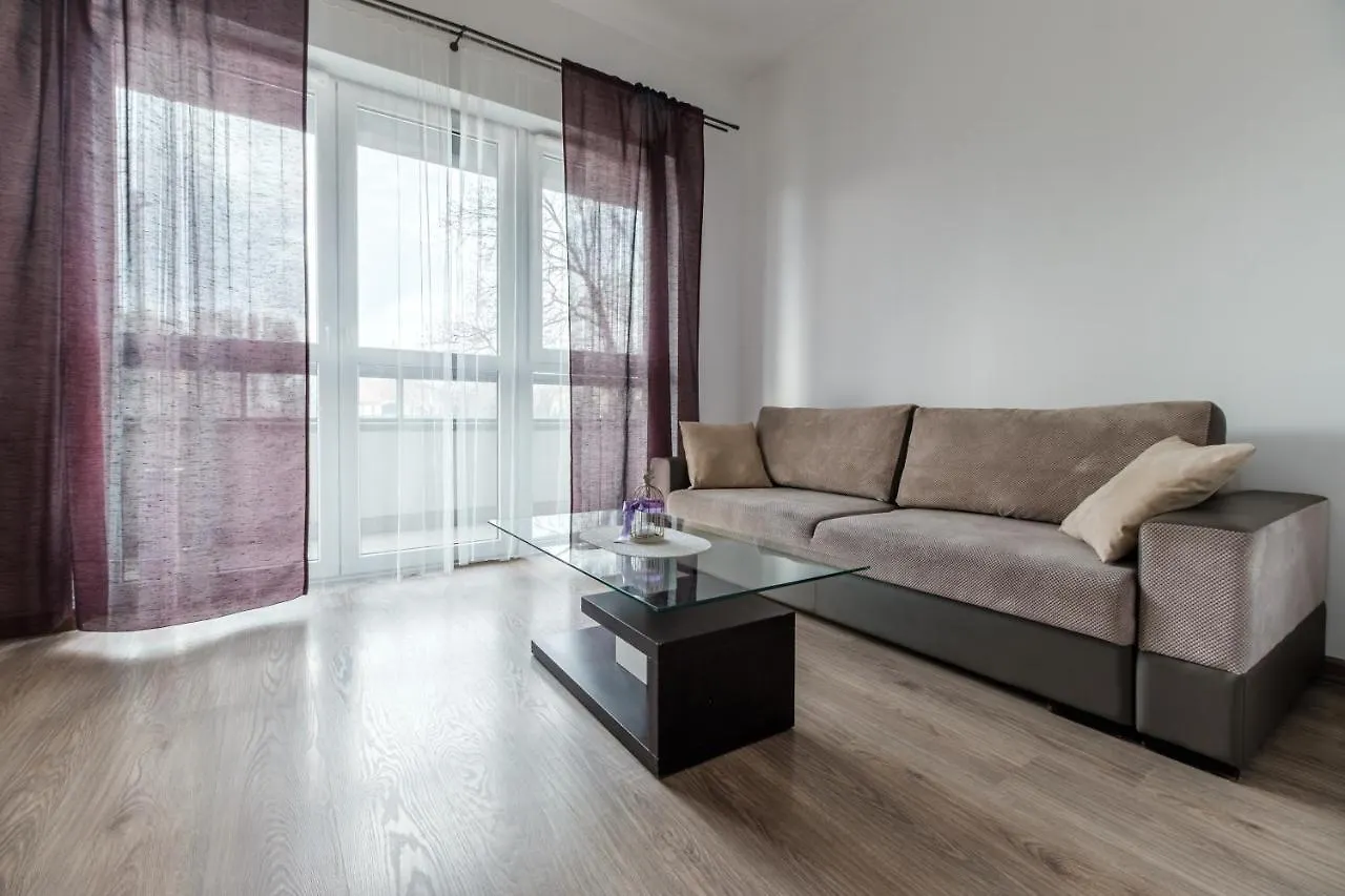 Warsaw Inside Apartments 0*,